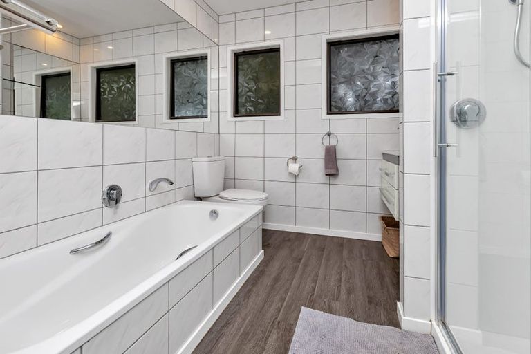 Photo of property in 90a Marsden Point Road, Ruakaka, 0116