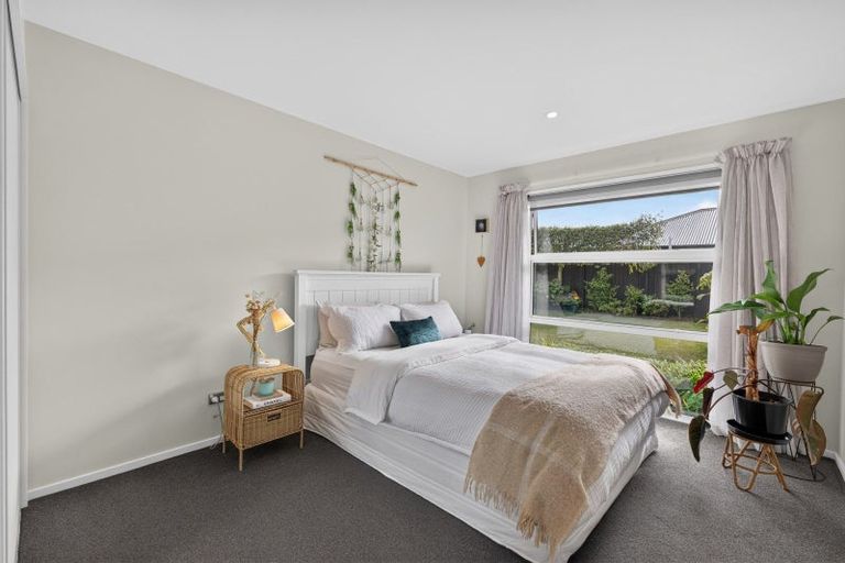 Photo of property in 7 Wattle Lane, Rangiora, 7400
