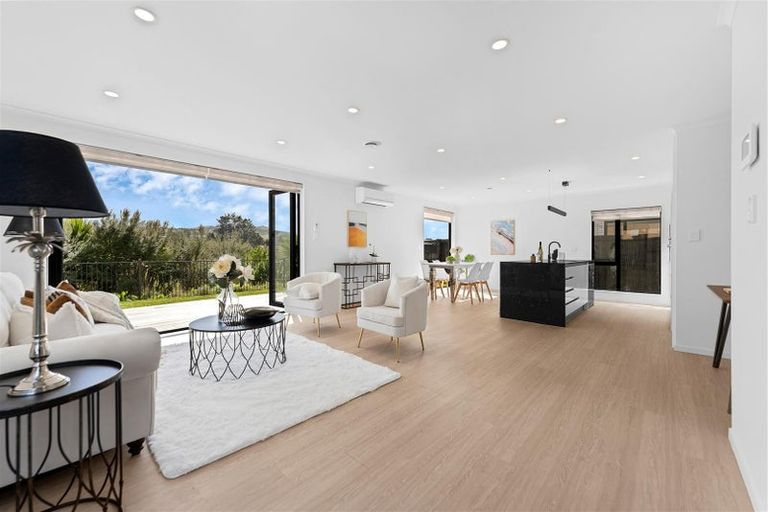 Photo of property in 19 Waipuke Street, Pokeno, 2472