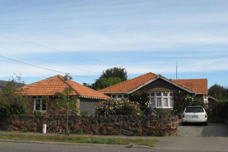 Photo of property in 1/50 Opawa Road, Waltham, Christchurch, 8023