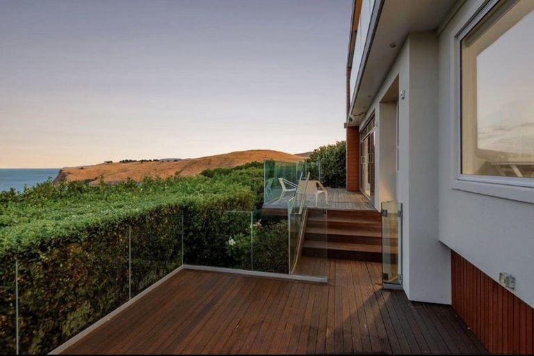 Photo of property in 10 Smugglers Cove, Scarborough, Christchurch, 8081