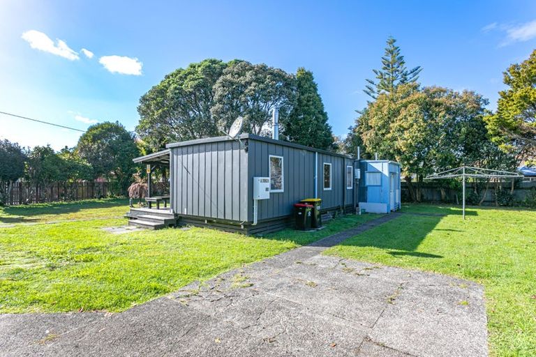 Photo of property in 37 Cook Drive, Whitianga, 3510