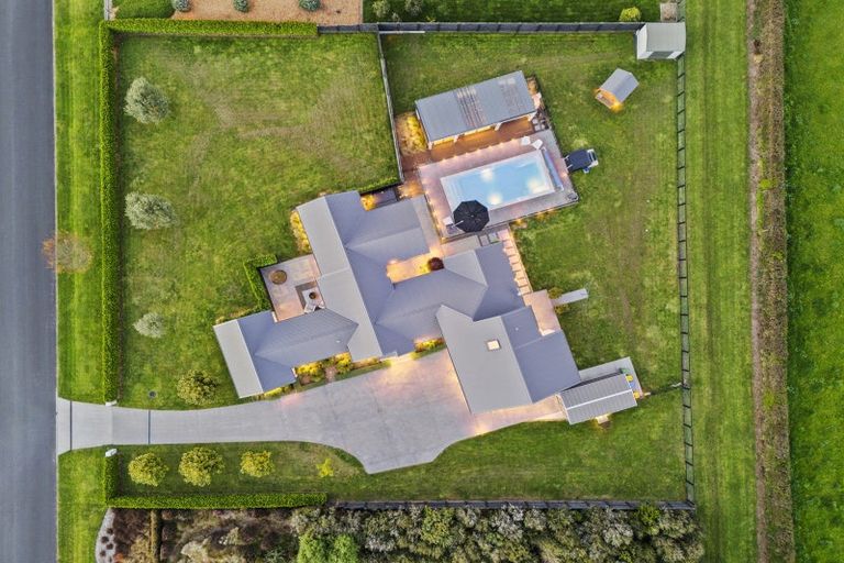 Photo of property in 35 Whare Marama Drive, Leamington, Cambridge, 3432