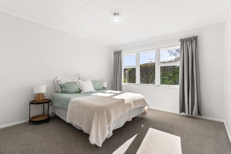 Photo of property in 20a Parera Grove, Heretaunga, Upper Hutt, 5018