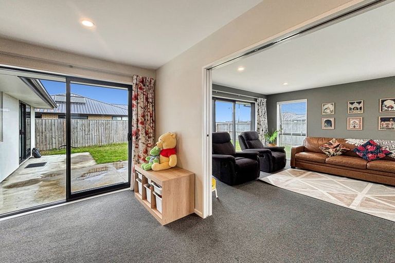 Photo of property in 2 Napper Place, Halswell, Christchurch, 8025