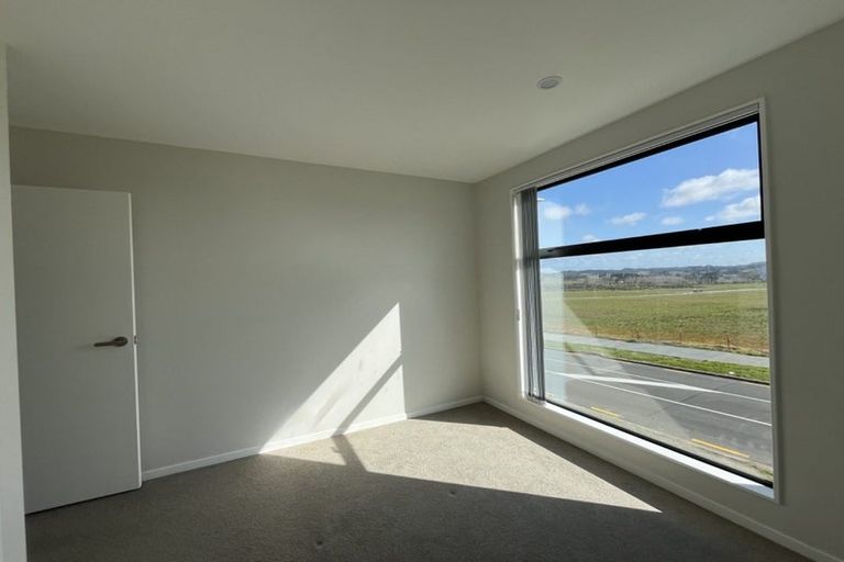 Photo of property in 11b Colin Chester Drive, Silverdale, 0932