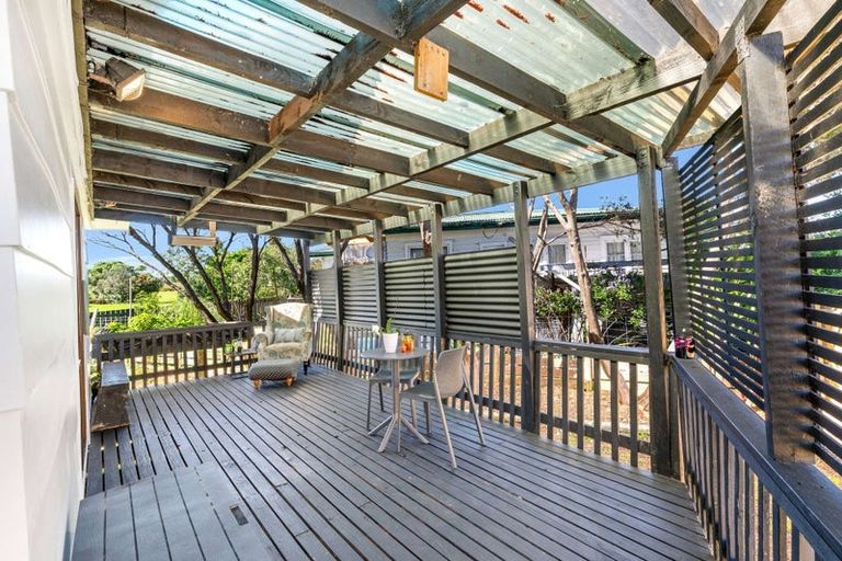 Photo of property in 1/26 Te Moau Avenue, Parakai, 0830