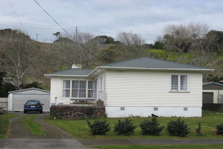 Photo of property in 39 Pembroke Street, Westown, New Plymouth, 4310