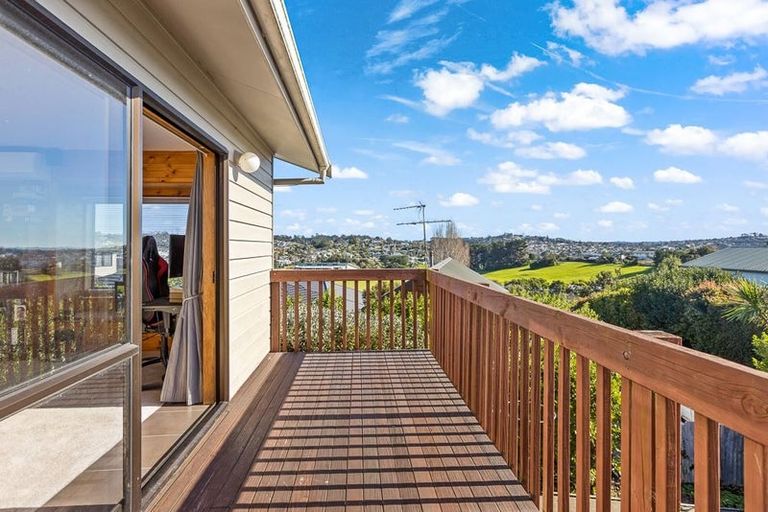 Photo of property in 74a Stanmore Bay Road, Stanmore Bay, Whangaparaoa, 0932