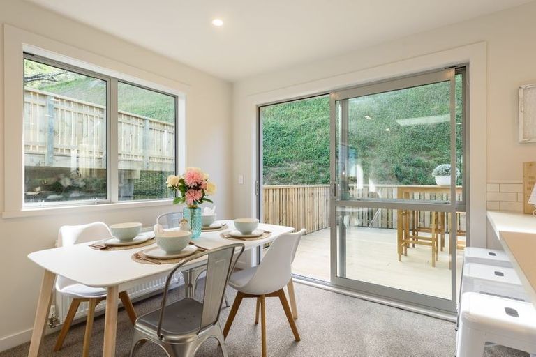 Photo of property in 12a Rarangi Way, Owhiro Bay, Wellington, 6023