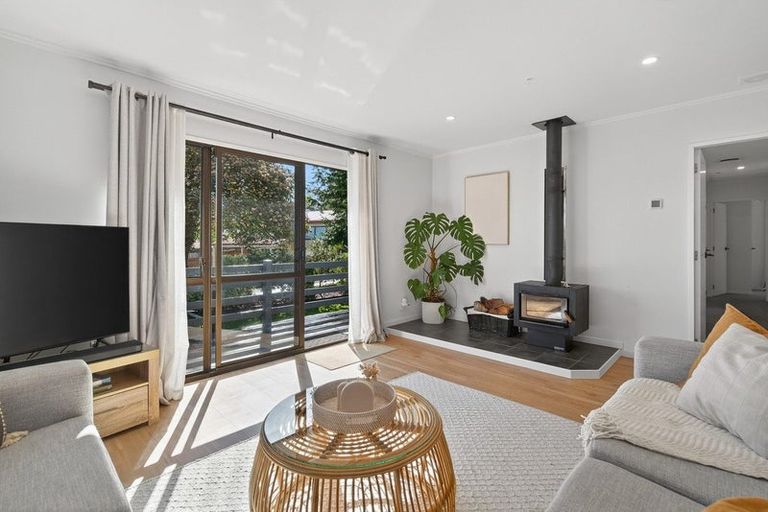 Photo of property in 14b Pokapu Place, Bethlehem, Tauranga, 3110