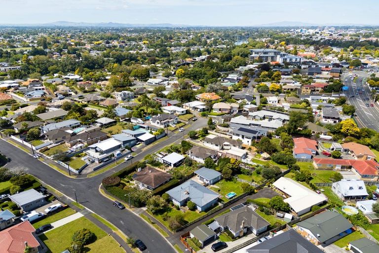 Photo of property in 17 Charles Crescent, Beerescourt, Hamilton, 3200