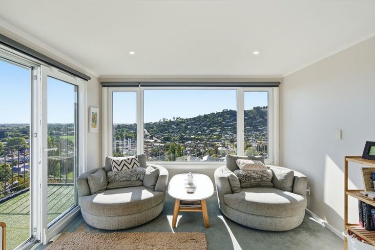 Photo of property in 2 Aotea Terrace, Huntsbury, Christchurch, 8022