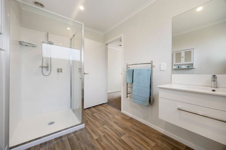 Photo of property in 46 Oak Ridge Drive, Te Awamutu, 3800