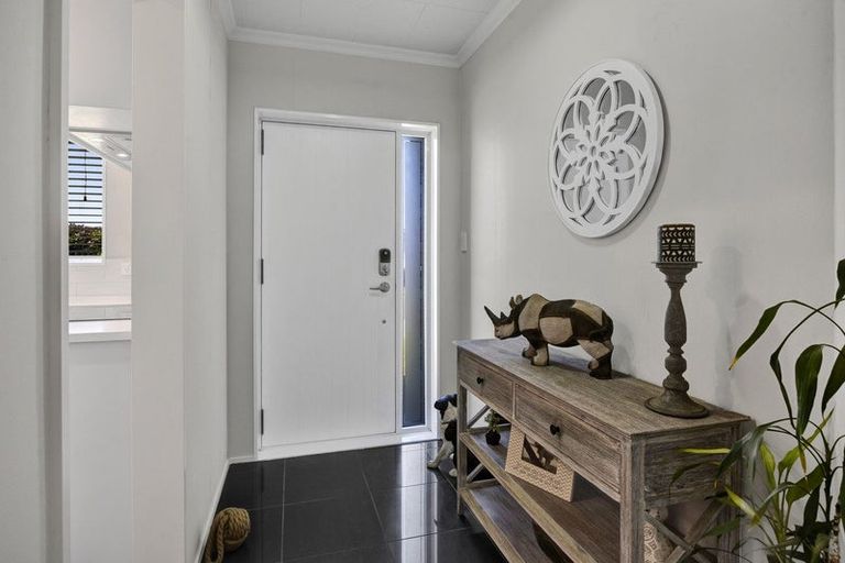 Photo of property in 33 Tawa Street, Hawera, 4610