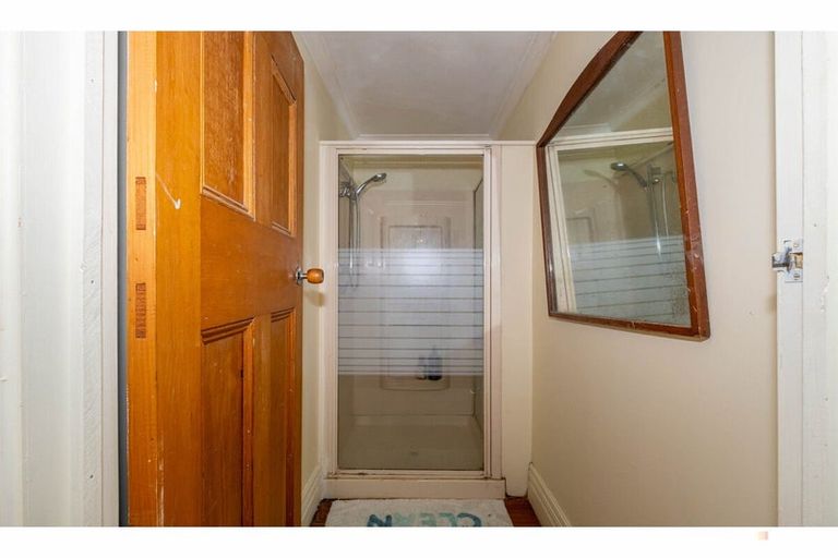 Photo of property in 70 Parsonage Road, Waimate, 7978