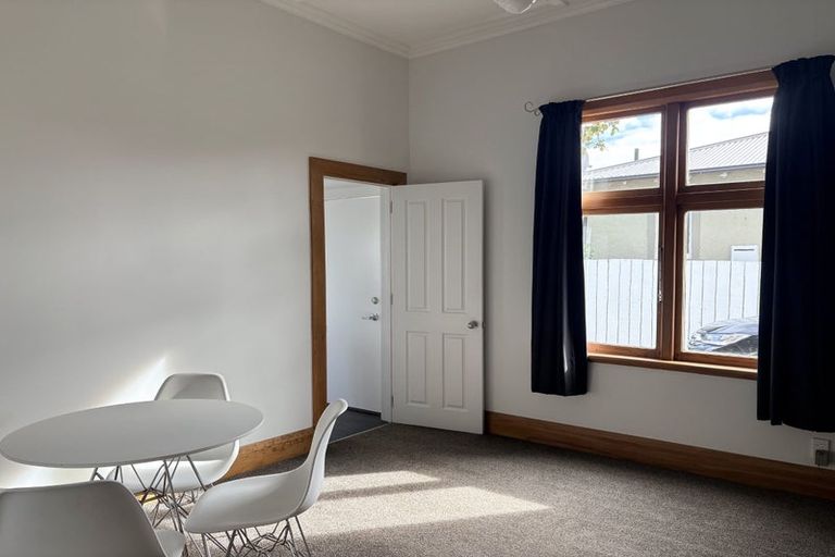 Photo of property in 24 Lyndhurst Street, Takaro, Palmerston North, 4412