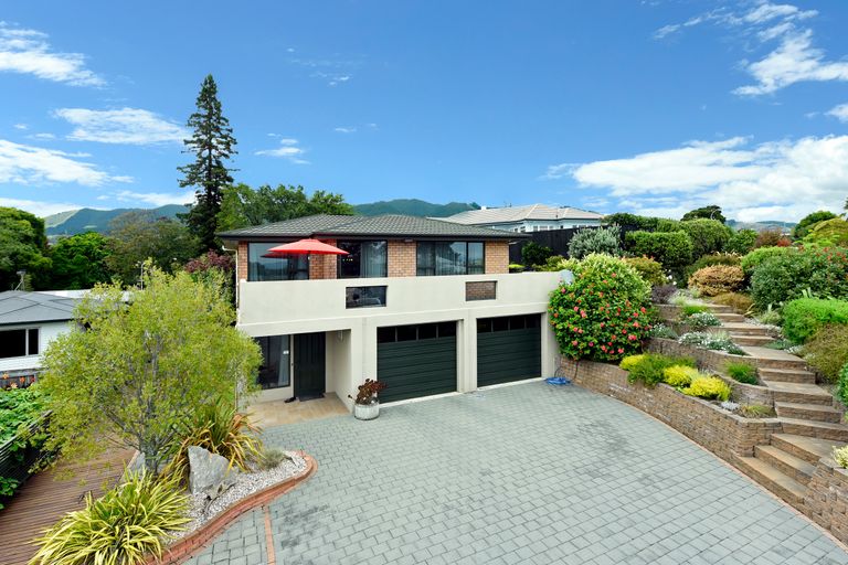 Photo of property in 1 Crescent Street, Richmond, 7020