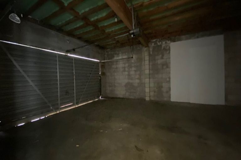 Photo of property in 184 Stapleford Crescent, Browns Bay, Auckland, 0630