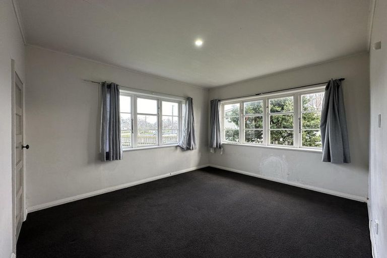 Photo of property in 31 Elizabeth Street, Moera, Lower Hutt, 5010