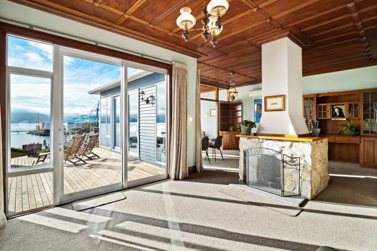 Photo of property in 64 Harbour Terrace, Careys Bay, Port Chalmers, 9023