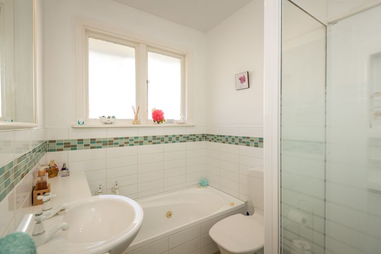 Photo of property in 24 Bishop Street, St Albans, Christchurch, 8014