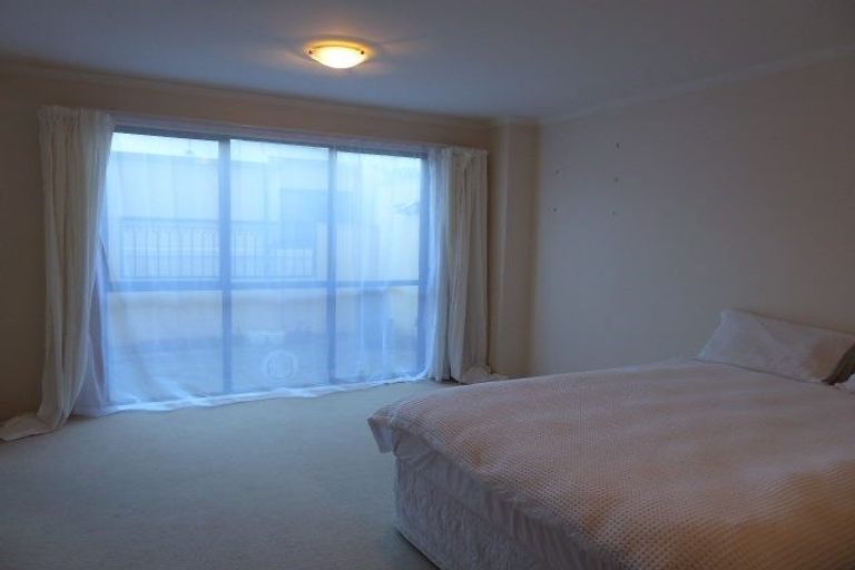 Photo of property in 83j Hill Street, Thorndon, Wellington, 6011