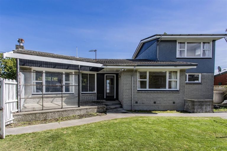 Photo of property in 23 Aylmer Street, Somerfield, Christchurch, 8024