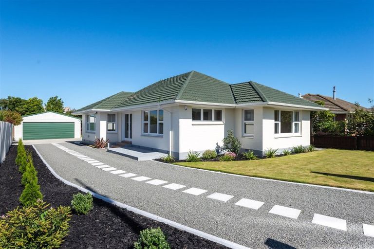 Photo of property in 82 Main North Road, Papanui, Christchurch, 8052