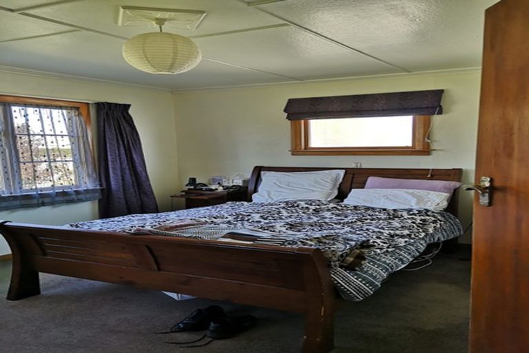 Photo of property in 14 Wyndham Street, Carterton, 5713