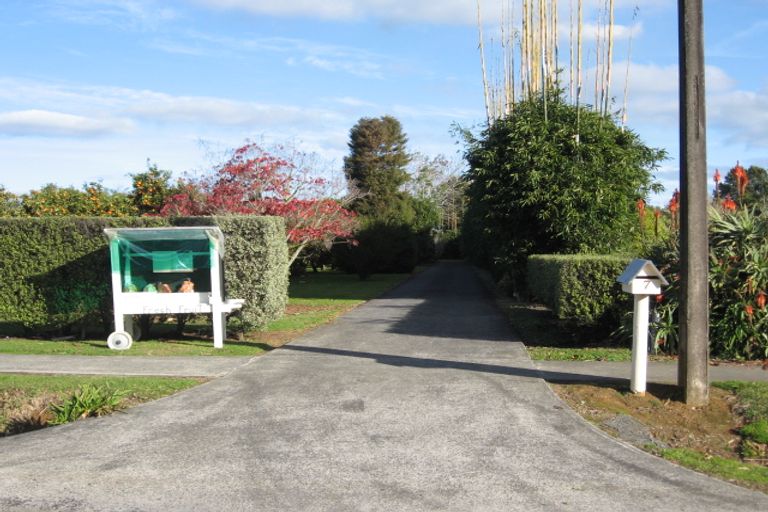 Photo of property in 7 Riverview Road, Kerikeri, 0230