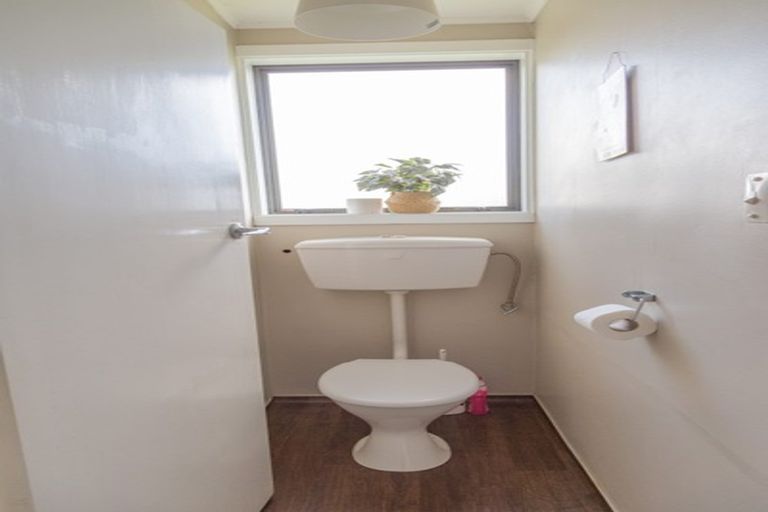 Photo of property in 22 Runuku Grove, Turangi, 3334