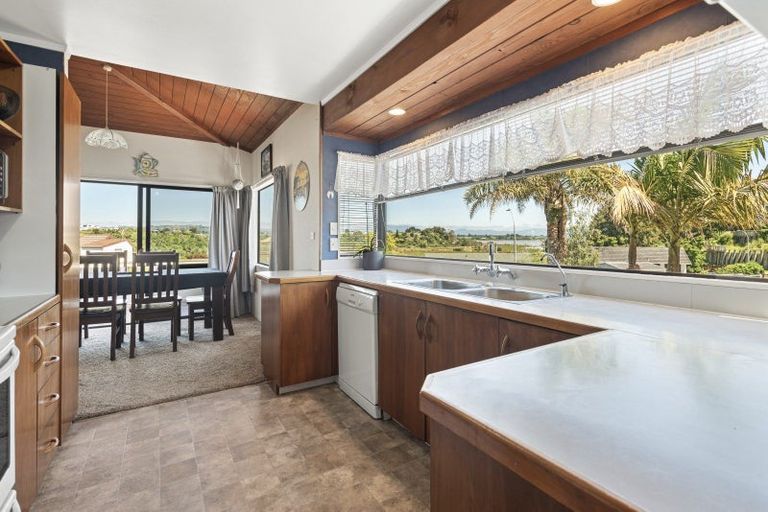 Photo of property in 8 Westwood Street, Bellevue, Tauranga, 3110