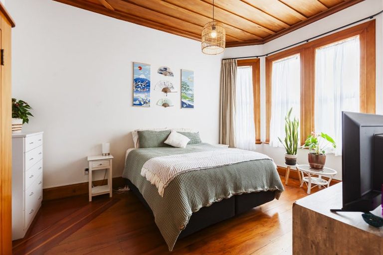 Photo of property in 149 Wellesley Road, Napier South, Napier, 4110