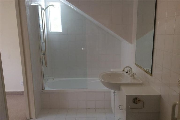 Photo of property in 34a Lochy Road, Fernhill, Queenstown, 9300