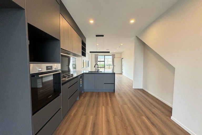 Photo of property in 105 Limestone Drive, Hobsonville, Auckland, 0616