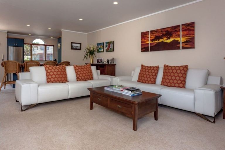 Photo of property in 11a Wharf Road, Tairua, 3508
