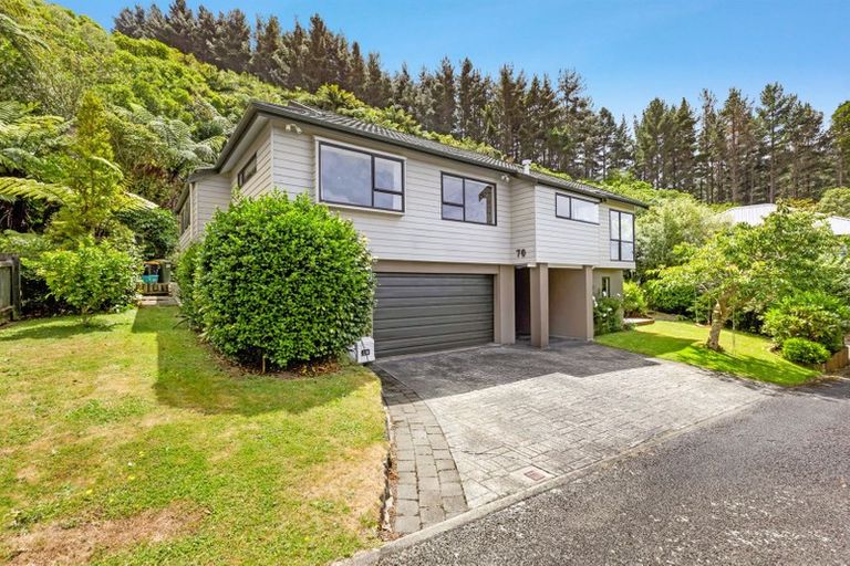 Photo of property in 70 Peterhouse Street, Tawa, Wellington, 5028