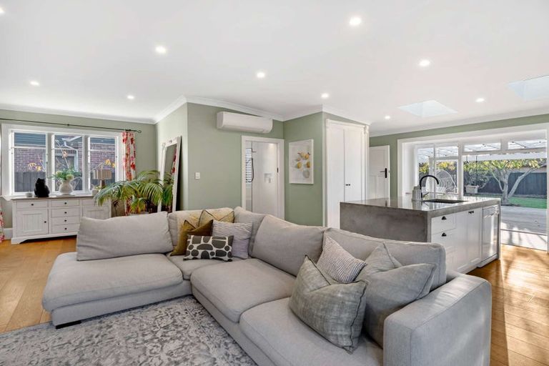 Photo of property in 109 Neville Street, Spreydon, Christchurch, 8024