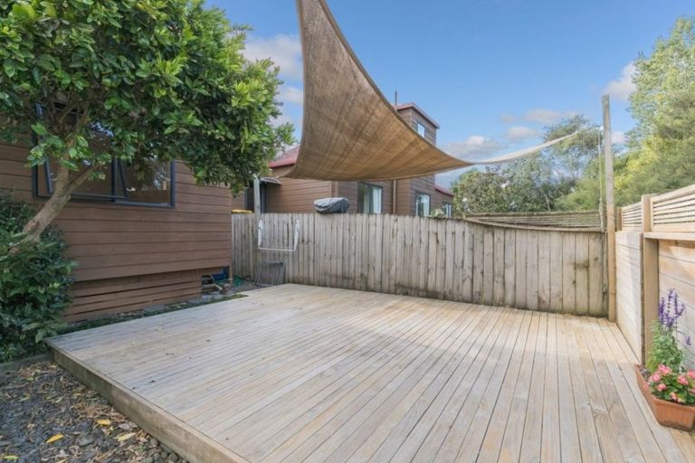 Photo of property in 2/60 Centorian Drive, Windsor Park, Auckland, 0632