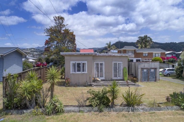 Photo of property in 217 Philomel Road, Whangamata, 3620