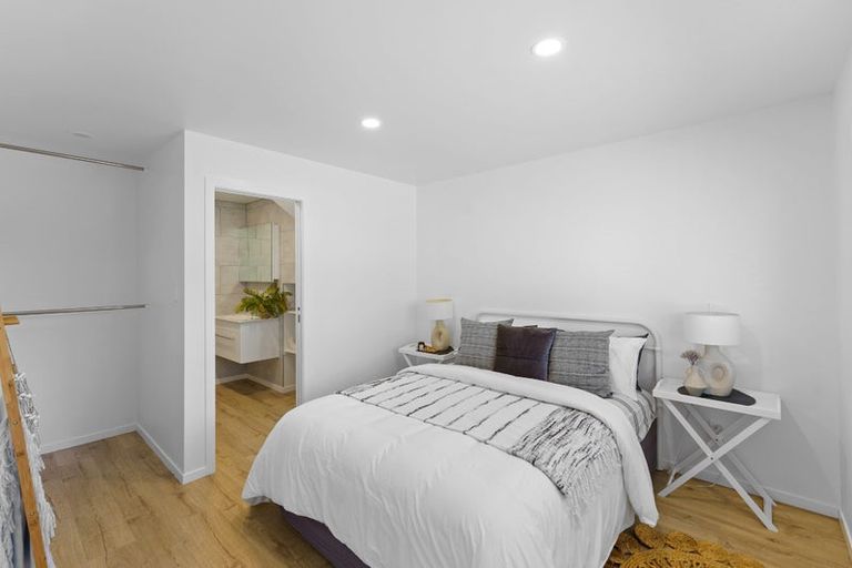 Photo of property in 116 Field Way, Waikanae Beach, Waikanae, 5036