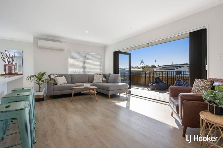 Photo of property in 5 Moet Crescent, Waihi Beach, 3611