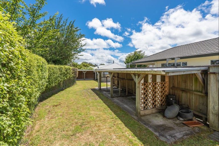 Photo of property in 38 Balmoral Drive, Hilltop, Taupo, 3330