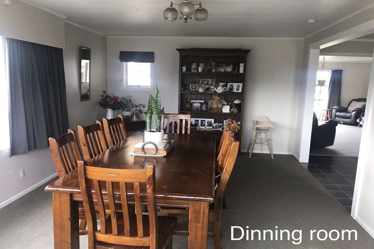 Photo of property in 13 Oturi Road, Waverley, 4510