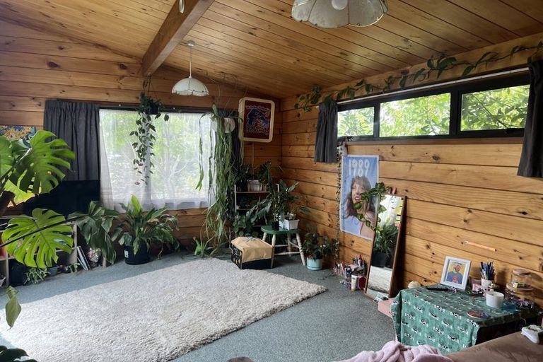 Photo of property in 11 Fitzwater Place, Henderson, Auckland, 0612