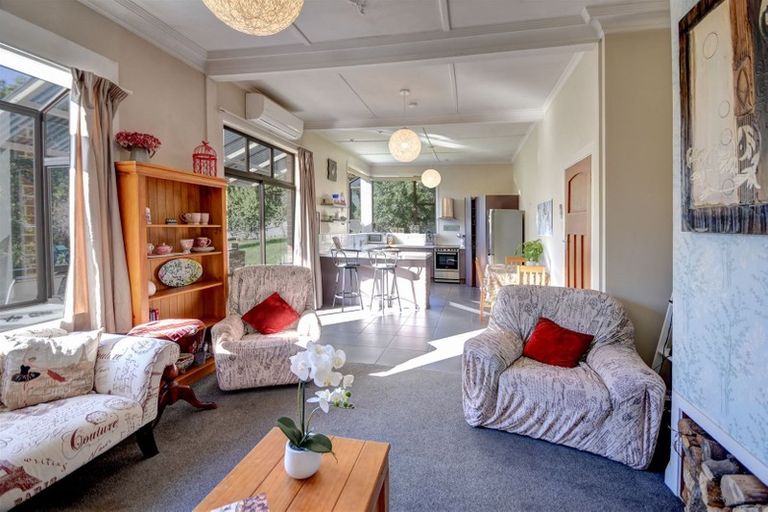 Photo of property in 8 Signal Hill Road, Opoho, Dunedin, 9010