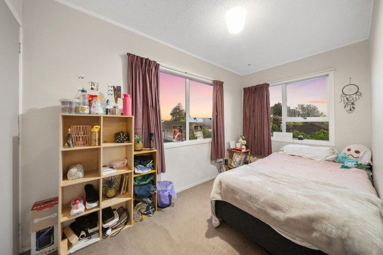 Photo of property in 13 Huber Street, Weymouth, Auckland, 2103
