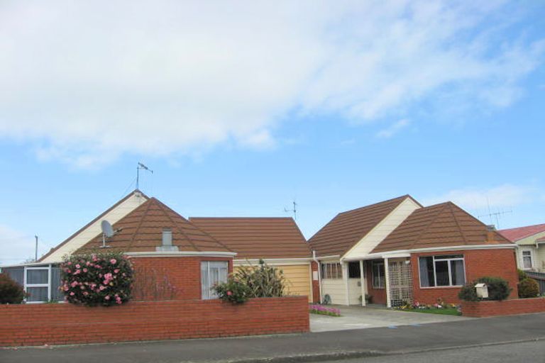 Photo of property in 23 York Street, Levin, 5510