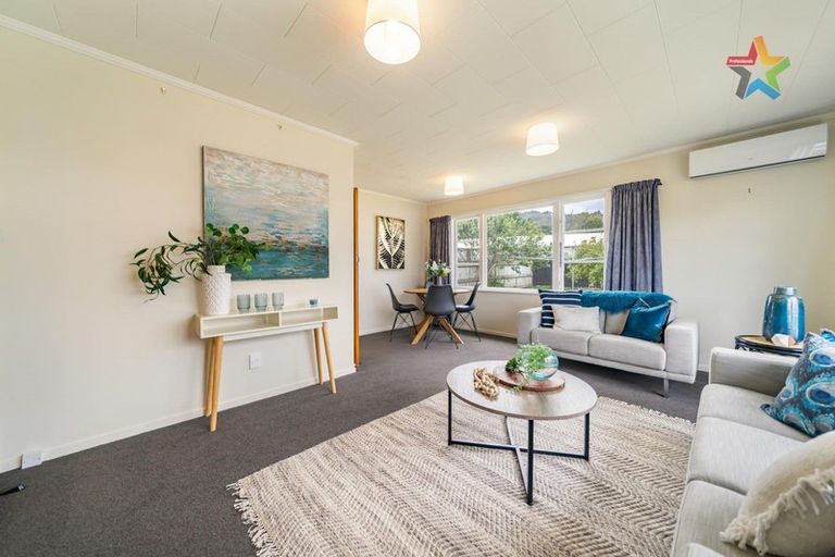 Photo of property in 145a Stokes Valley Road, Stokes Valley, Lower Hutt, 5019